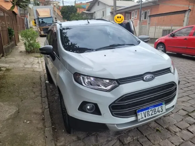 Ford Ecosport Freestyle 1.6 16V Flex 5P 2014
