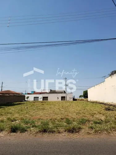 Terreno com 887m² à venda no Minas Gerais