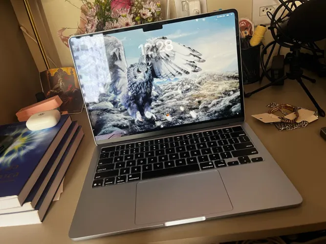 MacBook Air 2026 Chip M4 (16GB RAM / 256GB) - Estado de Novo | Na Garantia