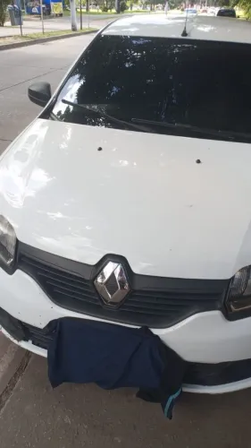Renault Logan Authentique Hi-flex 1.0 16V 4P 2015
