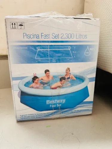 Piscina Inflável 2300 Litros