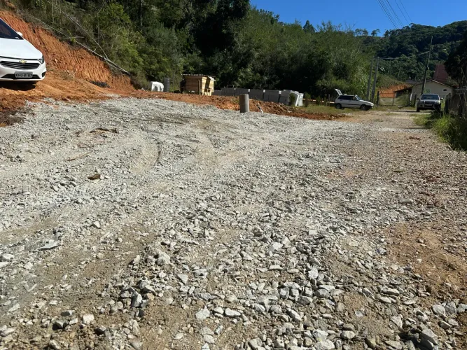Terrenos em Santo Amaro a partir de R$ 79 mil. Pego carro na negociação.