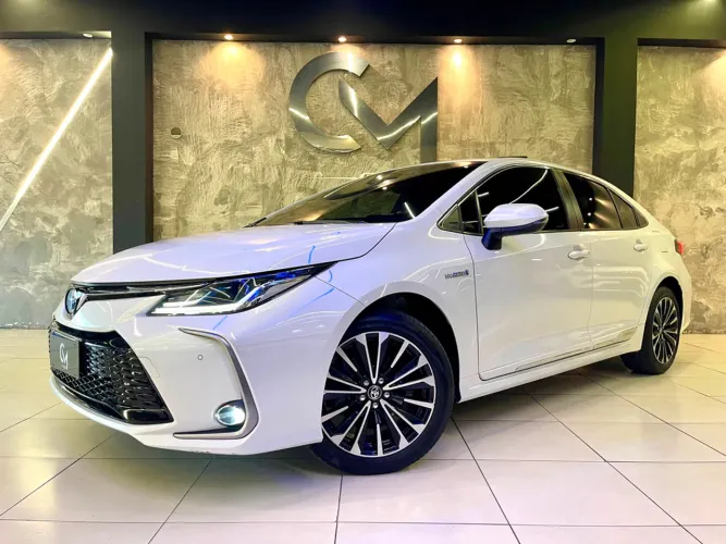 Toyota Corolla Altis Prem. Hybrid 1.8 Flex AUT 2024