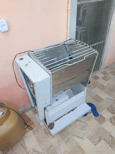 Forno esteira , Pietro mas masseira 25 kilos e um processadora