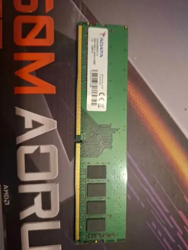 memoria ram ddr4 4 gb