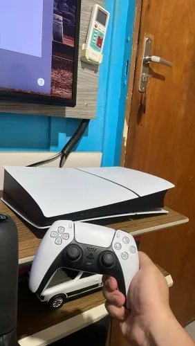 Vendo PlayStation 5 novo perfeito estado, conversar no whatsapp 