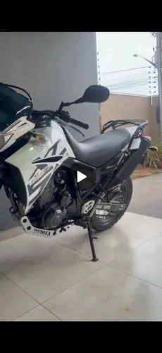Vendo moto XT 660 