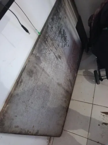 Tampo de mês em granito 6 lugares