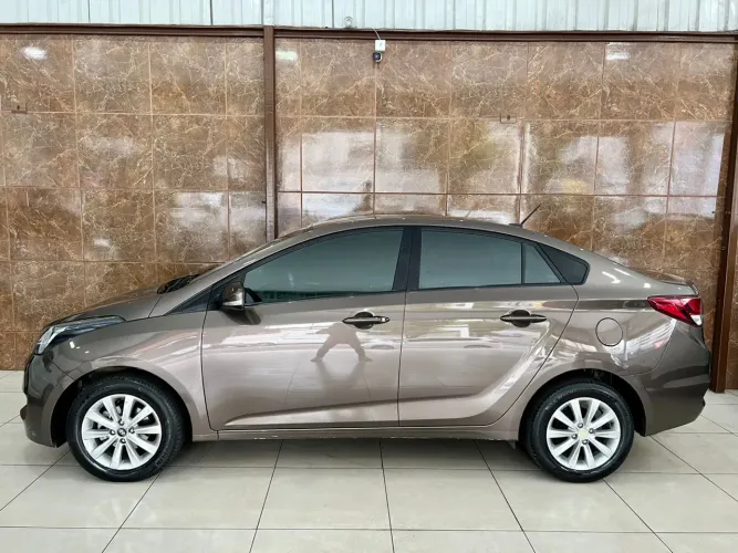 Hyundai HB20S C.plus/c.style 1.6 Flex 16V Mec.4p 2019