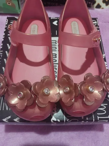 Mini melissa