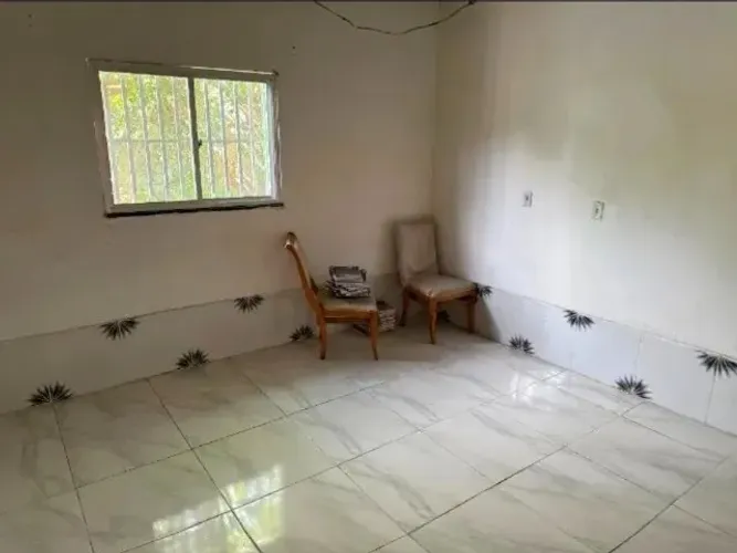 Casa grande em Itapevi por 140 mil.