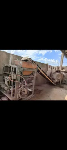 Maquina blocos completa com misturador ,esteira , empilhadeira
