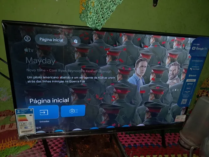 Tv 32 polegadas com apenas 4 meses de uso