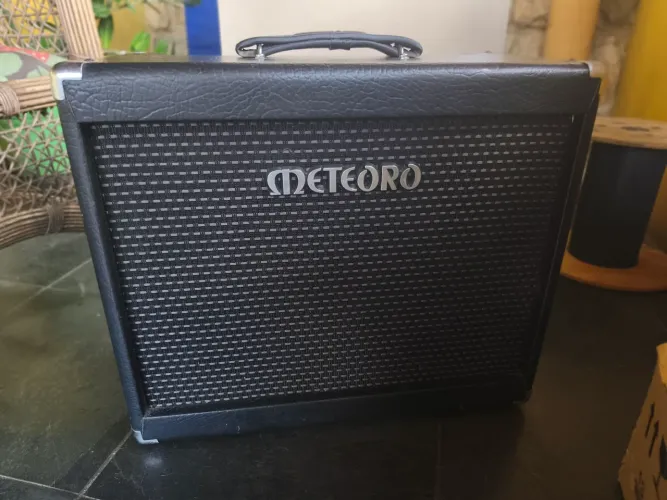 Amplificador Valvulado Meteoro MGV30