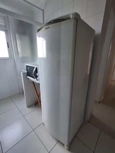Geladeira Consul 342L Frost Free