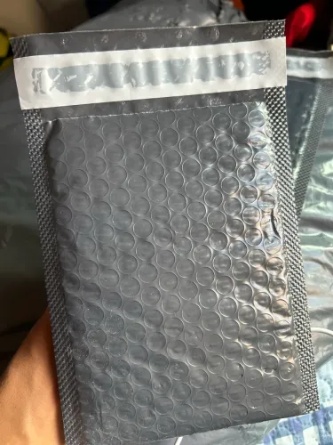 Envelope com plástico bolha