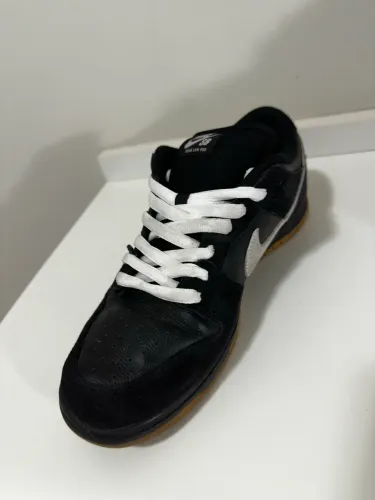 Tênis Nike Dunk SB Low Gum 44 preto