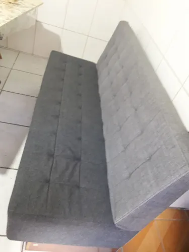 Sofá Outback cinza em linho