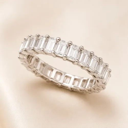 Anel Baguete Line em Ouro 18k 750