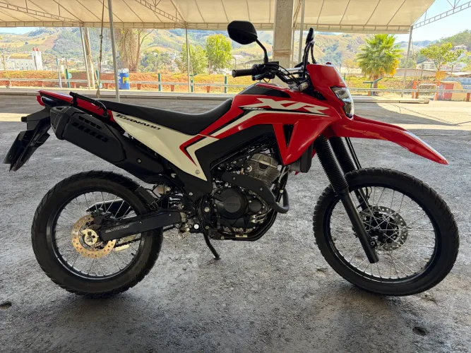 Honda XR Tornado 300