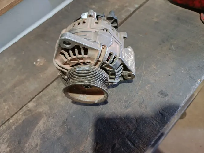 Alternador Bosch 24v