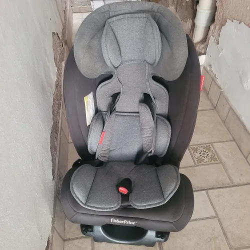 Cadeirinha para carro com Isofix