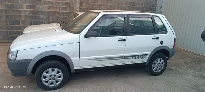 Fiat Uno Mille WAY Economy 1.0 F.flex 4P 2011