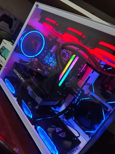 PC GAMER Ryzen 7 5800x