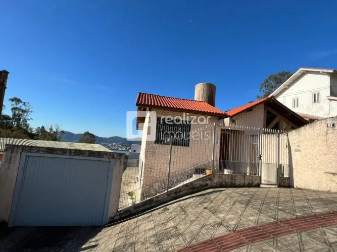 Casa 3 quartos no bairro Centros - Florianópolis