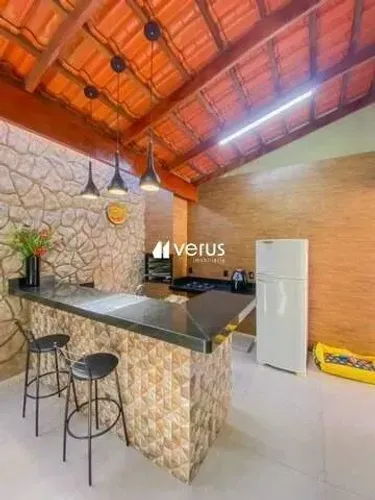 Casa à venda, 3 quartos, 1 suíte, 4 vagas, PLANALTO - Uberlândia/MG