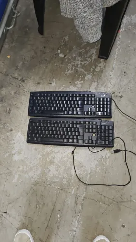 Lote teclado R$ 10 cada