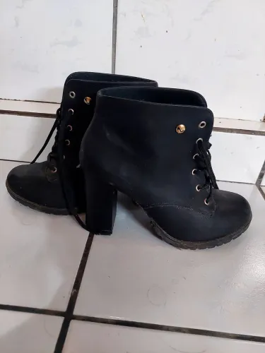 Bota sapatinho de luxo 38