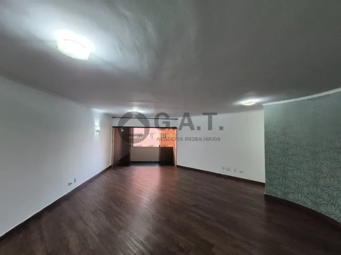 Apartamento para locação no Centro de Sorocaba-SP: 3 quartos, 1 suíte, 3 banheiros, 1 vaga