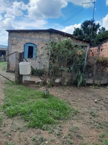 Vende-se casa quitada no jardim serra dourada