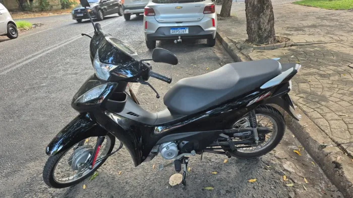 Moto biz 125 es