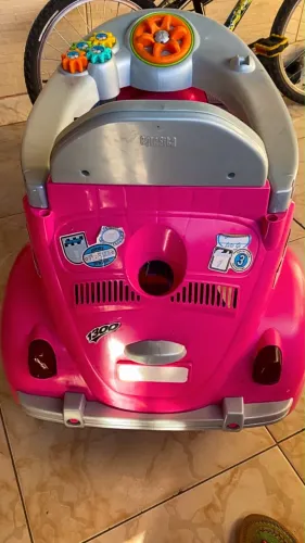 Carrinho rosa infantil 