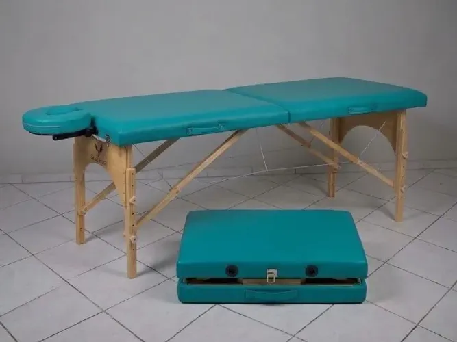Mesa Dobrável Estofada Tipo Maleta