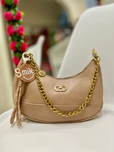 Bolsa feminina meia lua nova 
