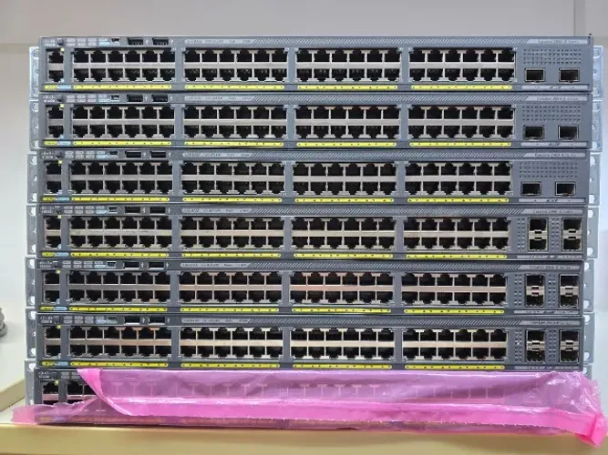 Switch Cisco Ws-c2960x-48lps-l Catalyst - 48ps + Stack Kit (Usado)