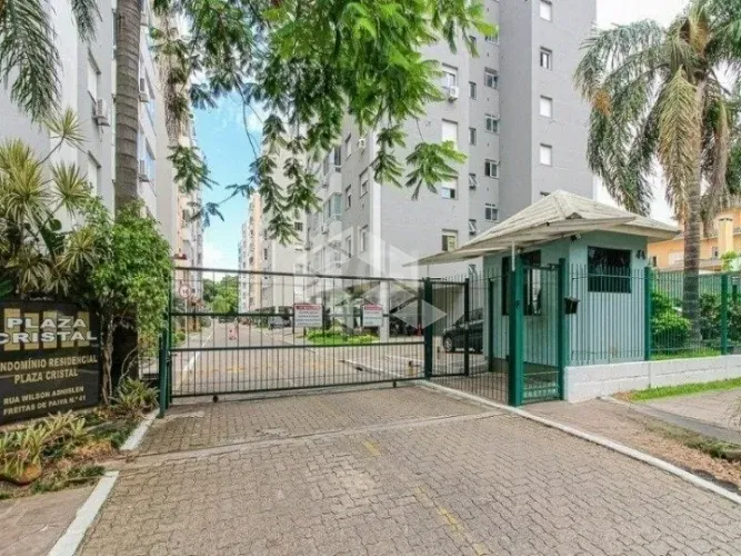 Apartamento a venda de 2 dormitórios, 57m², 1 vaga garagem coberta, bairro Cavalhada