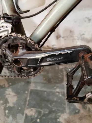 Bicicleta aro 19 freios hidráulicos Shimano