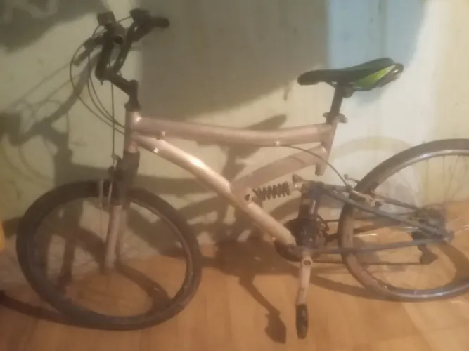 Vendo bicicleta aro 26 alimunio