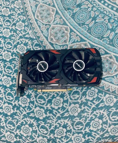 Placa de vídeo RX 580 8GB Jieshuo muito conservada! 