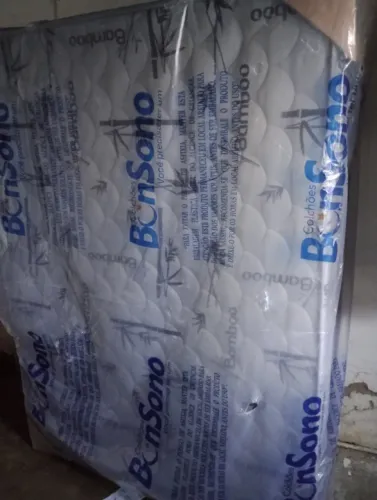 Cama de casal box nova