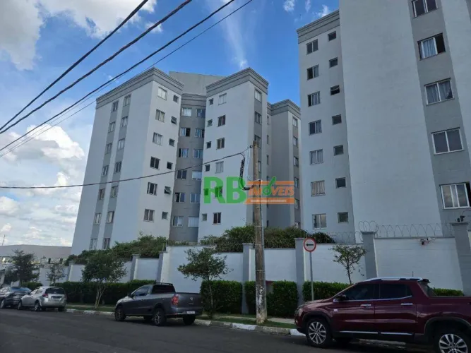 Apartamento com 2 dormitórios à venda, 45 m² por R$ 297.000,00 - Condomínio Reserva João A