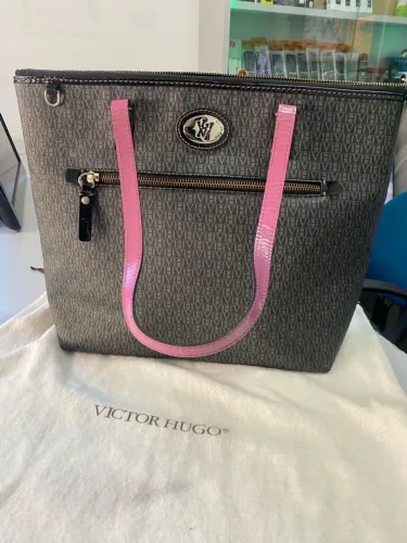 Bolsa da Victor Hugo original usada uma vez