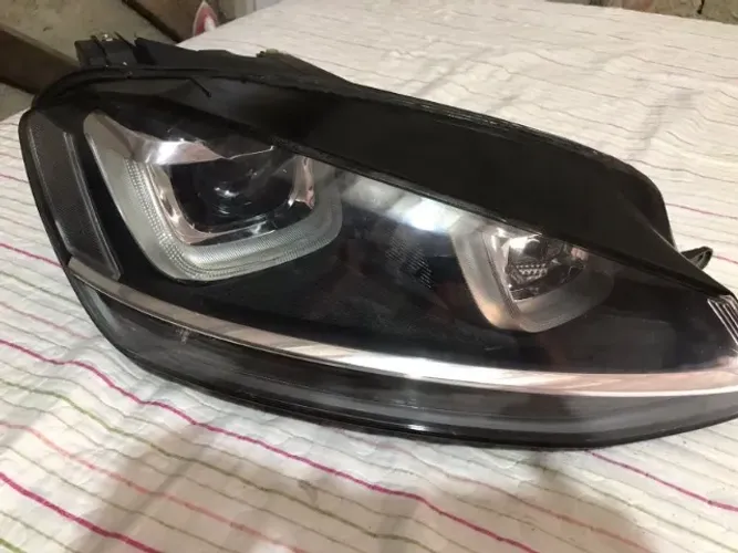 farol golf 2016 tsi ..direito highine original