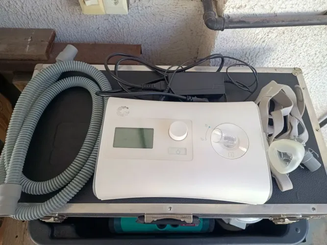 Vendo CPAP Automático Sleeplive LT YH-550.