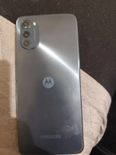 Motorola moto E