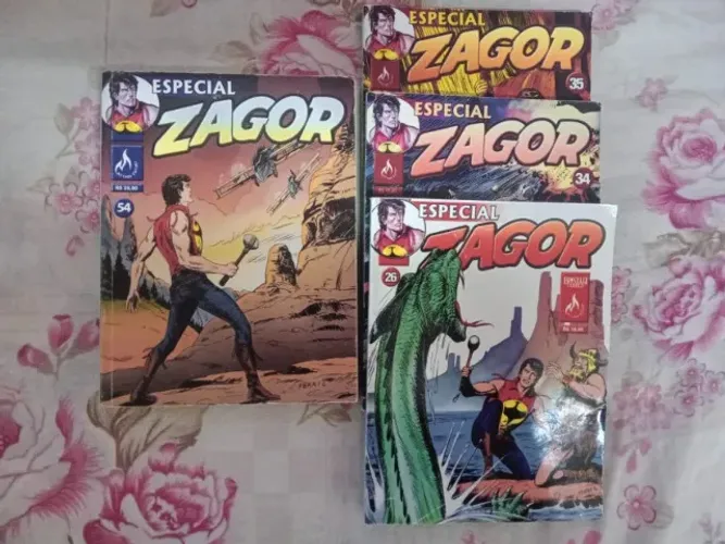 HQs Zagor Especial 26, 34, 35, 54 + Os Muros de Jericó - Mythos - Gibi Faroeste Bonelli